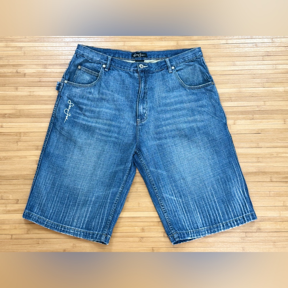 Vintage Y2K SEAN JOHN Long Loose Denim Shorts, Men's Waist Size 36, Medium Wash